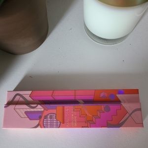 Kaleidos Makeup Futurism Palette in Sashimi City